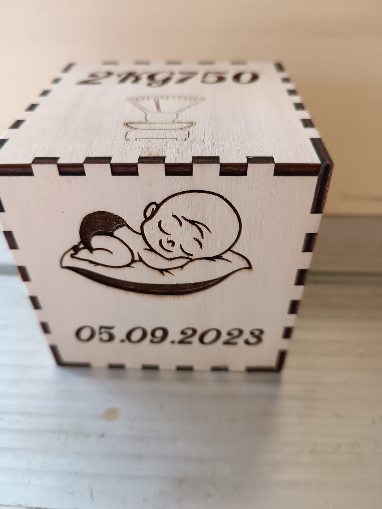 Souvenirs de Naissance Personnalisés en Bois Créations Uniques et Artisanales – Image 10