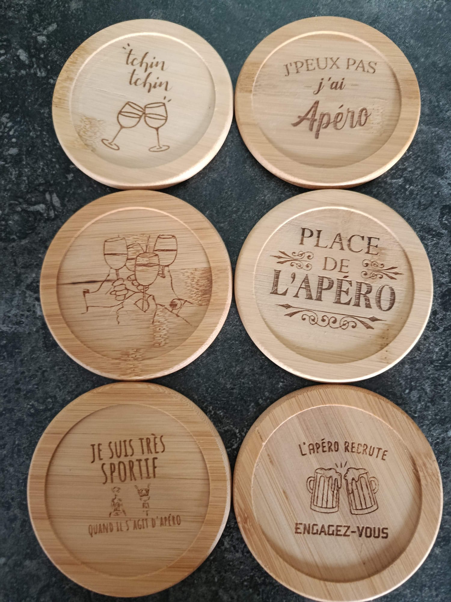 Set de 6 Sous-Verres en Bambou avec Support Thème Apéro – Image 2