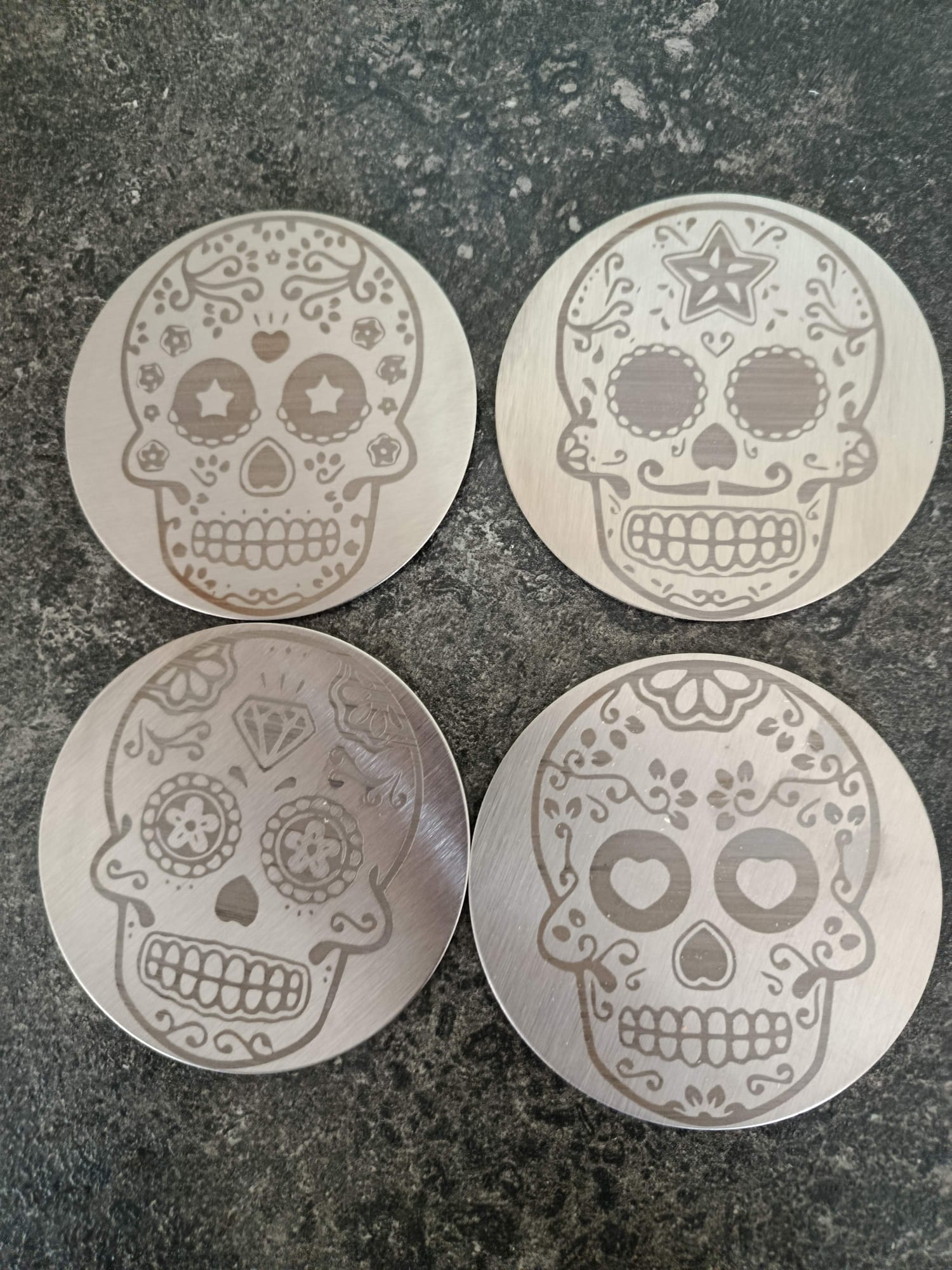 Set de 4 Sous-Verres en Inox avec Support – Image 6